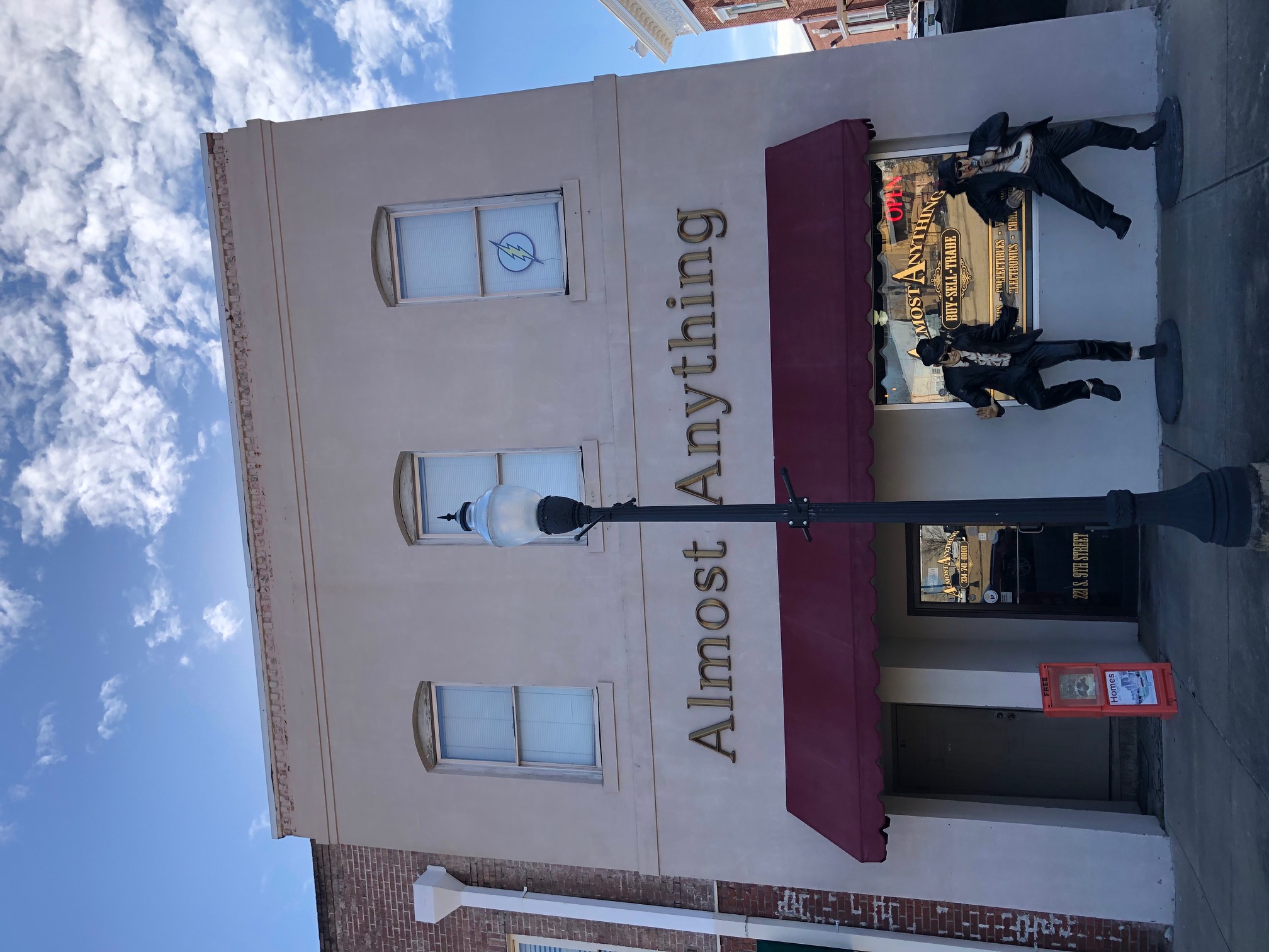 Store Image