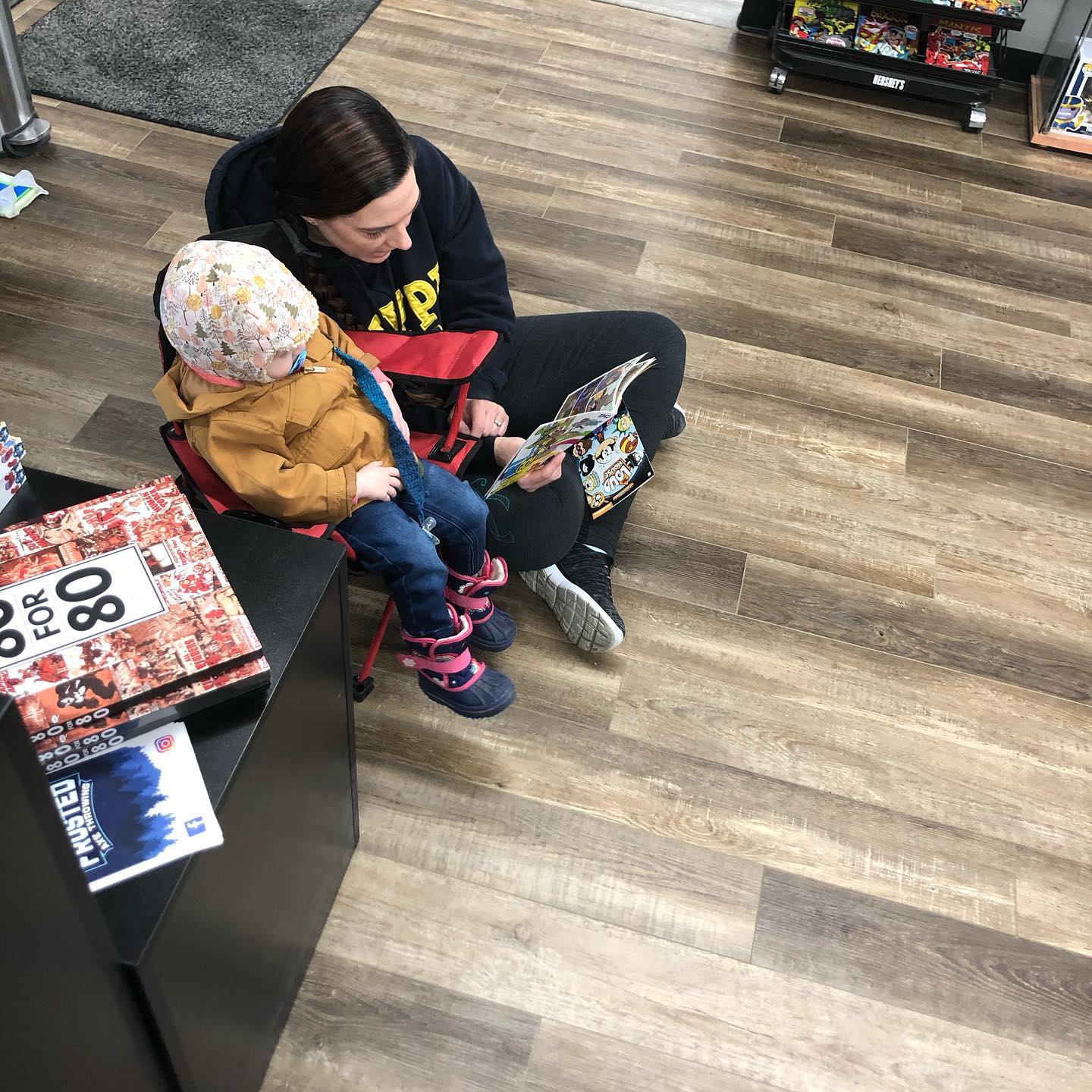 Store Image