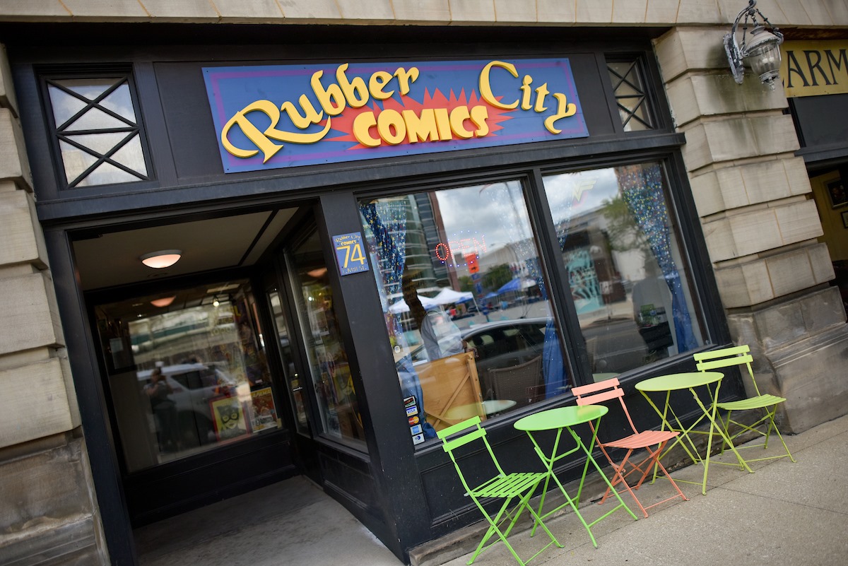 Store Image