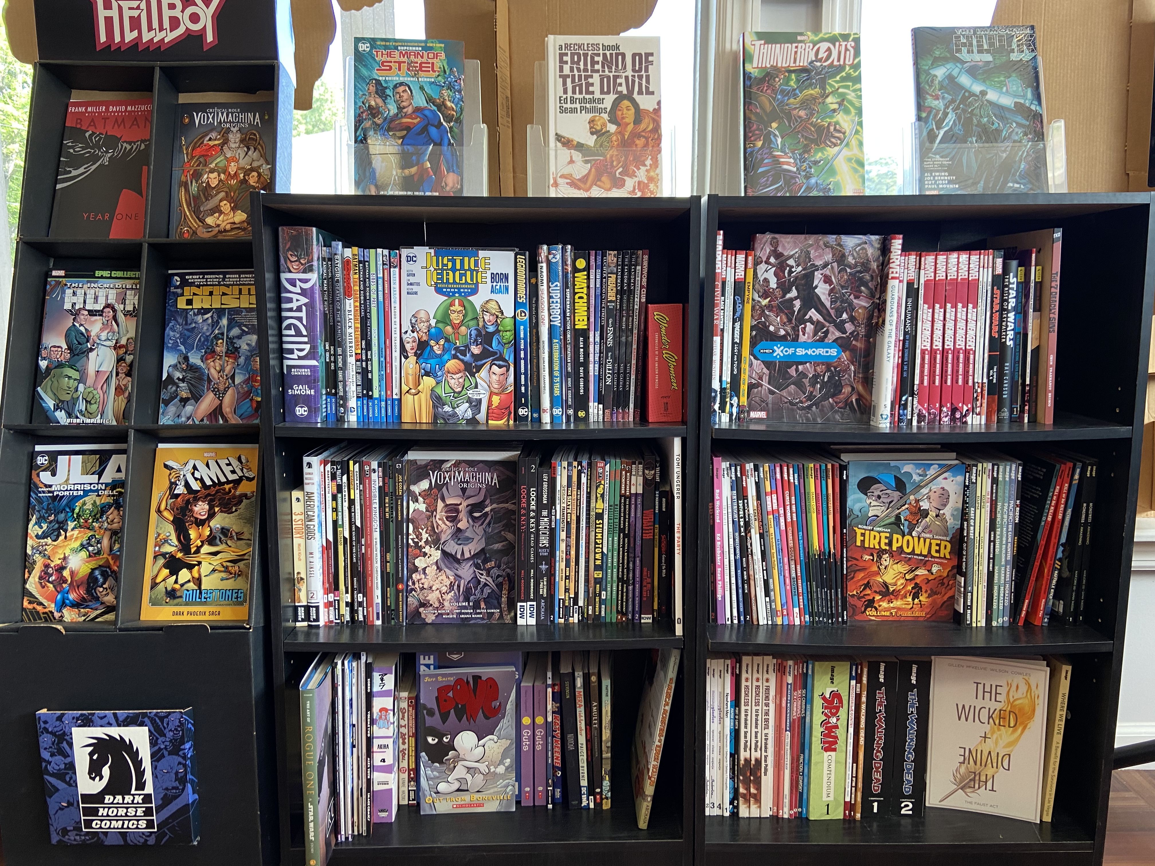 Store Image