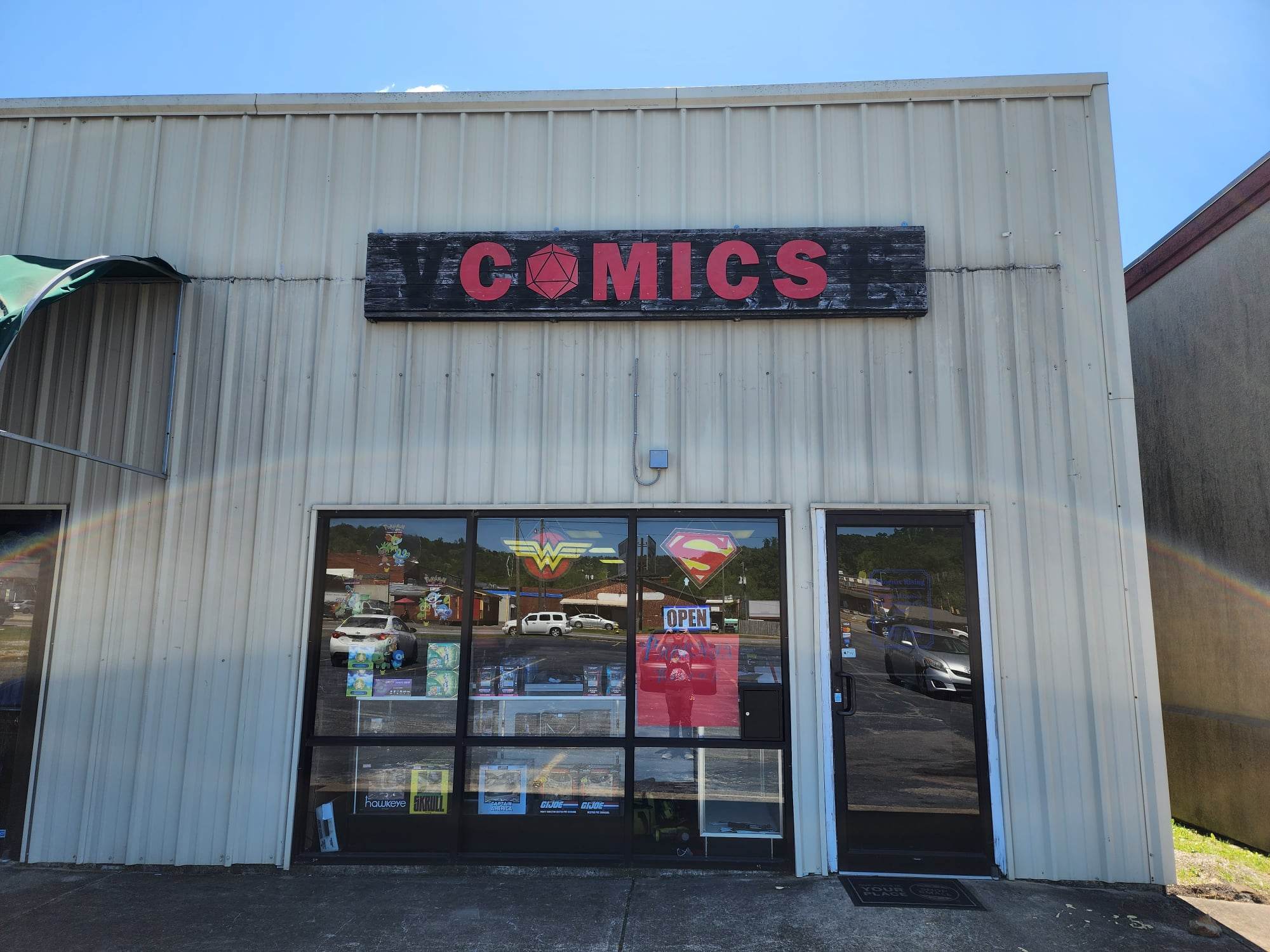 PHOENIX RISING GAMES & COMICS